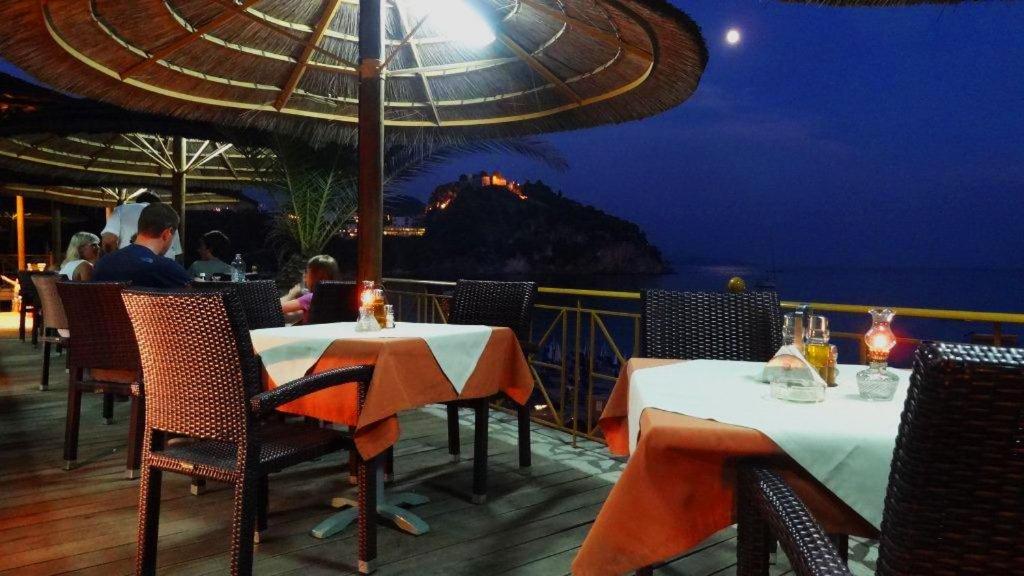 Vekios Club Aparthotel Parga Esterno foto